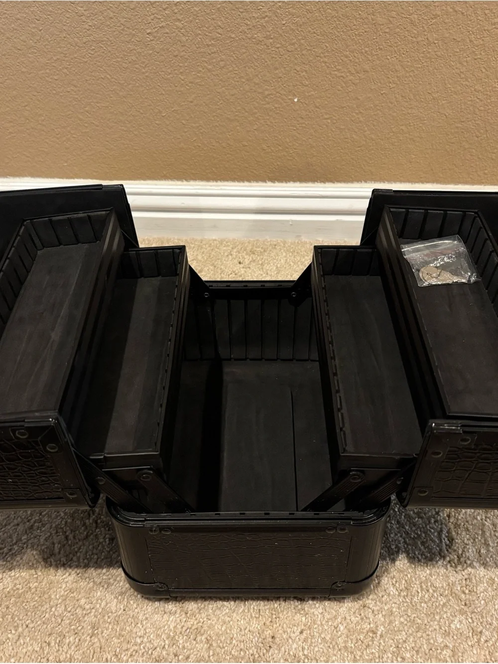 Sephora Makeup Train Case w/key